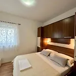 Apartament With Parking Space - 21305