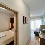Apartament With Parking Space - 21305 *