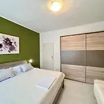 Apartament With Parking Space - 21305