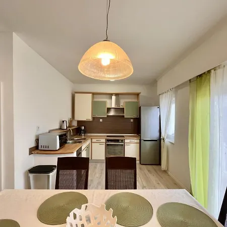With Parking Space - 21305 Appartement *
