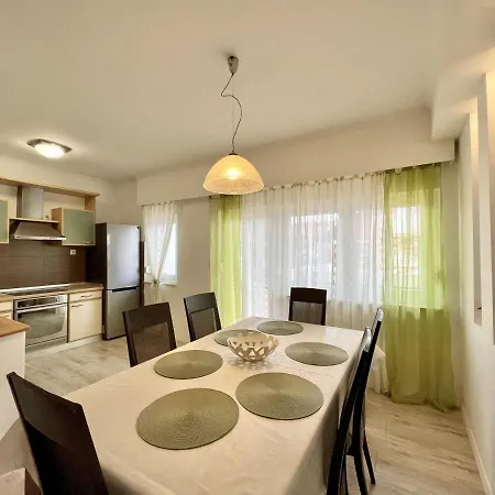 With Parking Space - 21305 Appartement