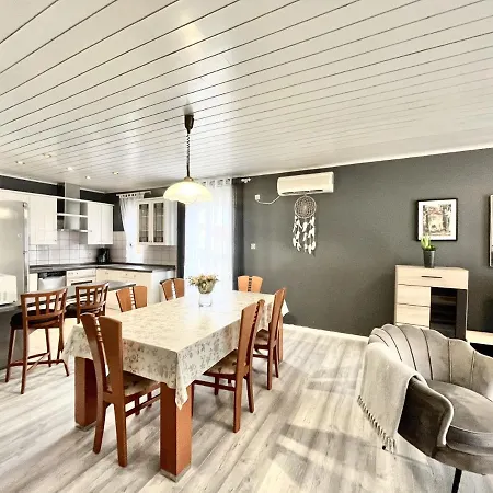 With Parking Space - 21305 * Vodice