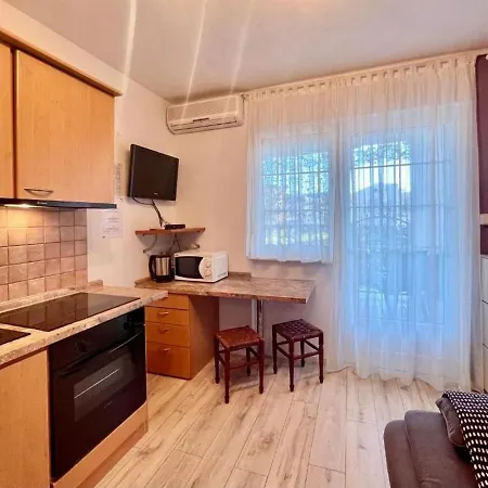 With Parking Space - 21305 Appartement Vodice
