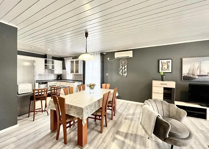 With Parking Space - 21305 * ヴォディツェ